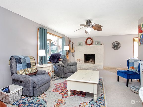 4th image of 2296 Granite Drive