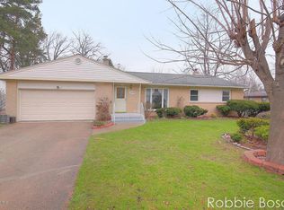 1509 54th St SE, Kentwood, MI 49508