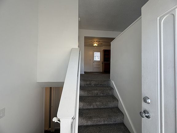 2nd image of 1112 Olive St