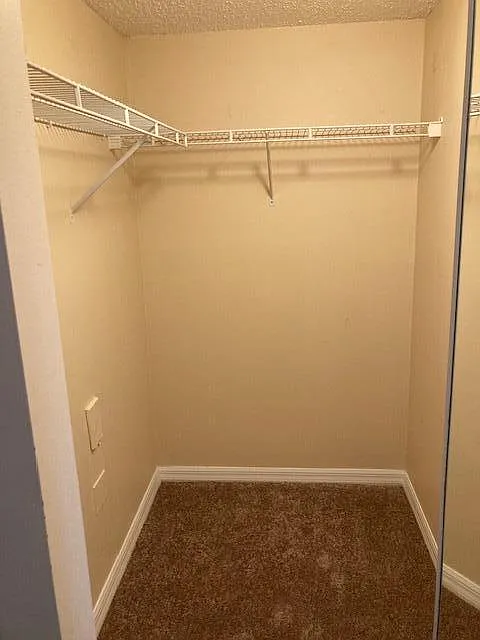 2 bed, 2.0 bath, 1075 sqft, $2,000 — Photo 3