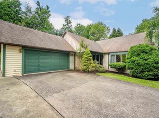 2374 Lakeside Ests, Morgantown, WV
