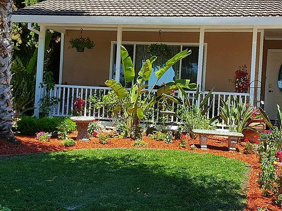 2nd image of 3023 Fallwood Ln