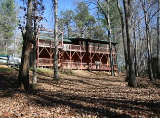 115 Whitaker Ln, Murphy, NC 28906