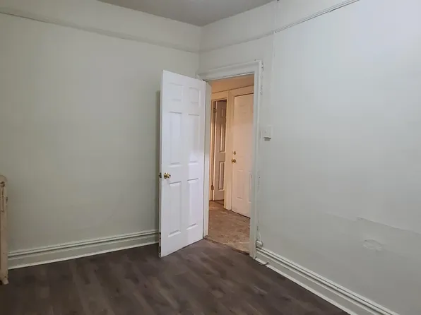 29 Roosevelt Avenue image 13 of 19