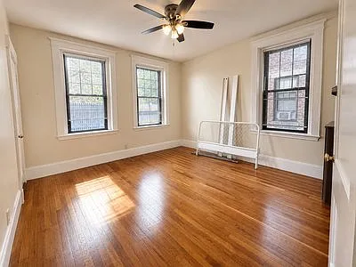2 bed, 880 sqft, $3,700 — Photo 3