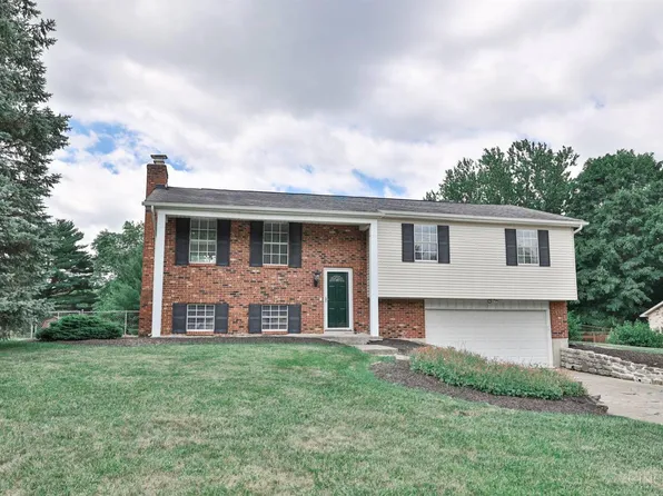 6935 Panther Dr, Liberty Township, OH 45044