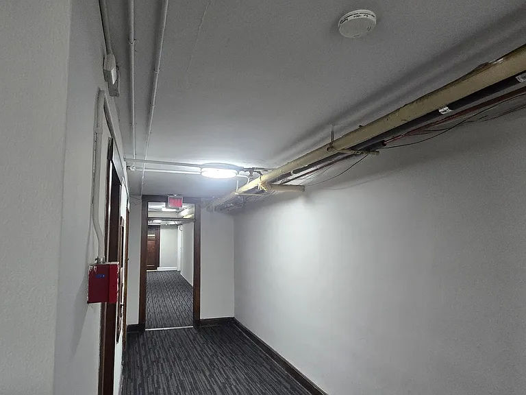 5929 W Washington Blvd — Photo 20