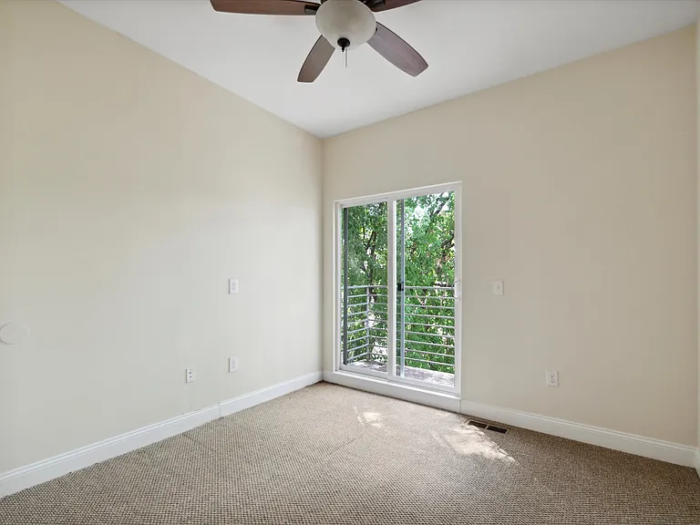 1928 N Gratz St #B — Photo 15
