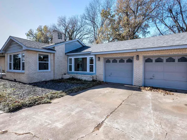 1011 N Broadway St, Marlow, OK 73055
