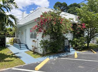 601 NW 90th St APT 4, Miami, FL 33150