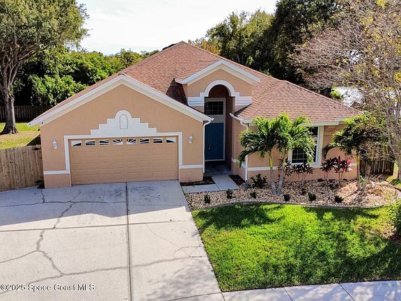 2nd image of 1451 Grand Cayman Dr