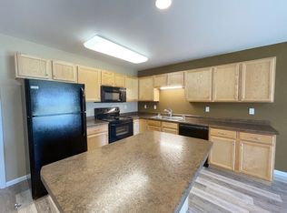 Minot Place Apartments, Minot, ND 58701