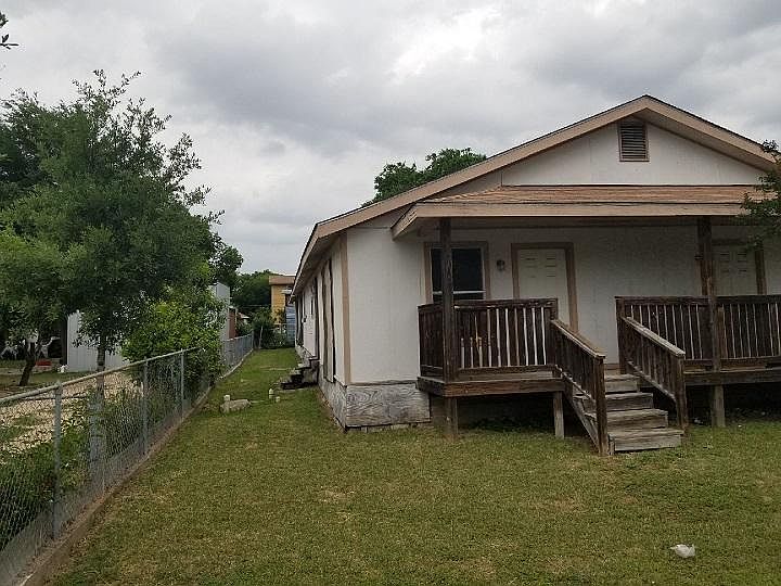 1st image of 159 Yuma St
