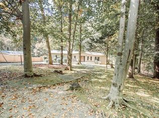 1631 Windermere Rd, Mount Holly, NC 28120