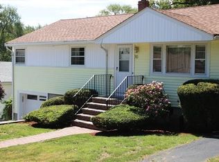 10 Hillcrest Rd, Waltham, MA 02451