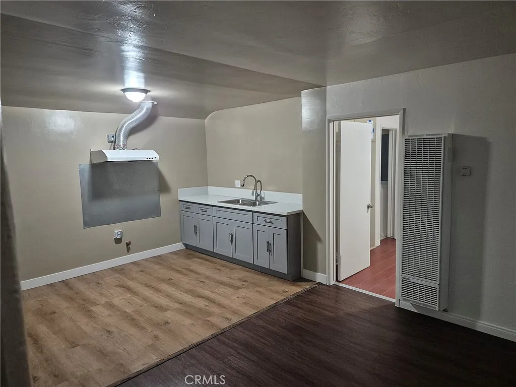 1 bed, 500 sqft, $1,850 — Photo 3