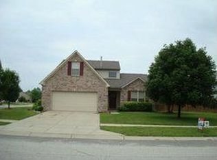 1128 Sugar Maple Dr, Greenwood, IN 46143