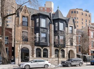 2125 N Clark St #1, Chicago, IL 60614