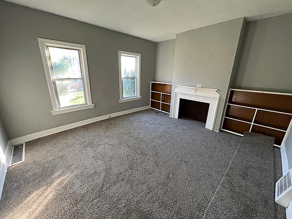 2nd image of 2966 E 65th St #1