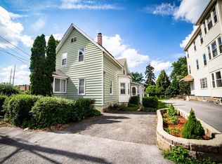 7 Greendale Ave, Worcester, MA 01606