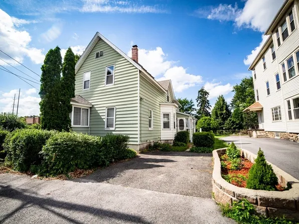 7 Greendale Ave, Worcester, MA 01606