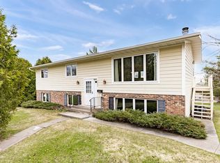 5002 Peabody St, Duluth, MN 55804