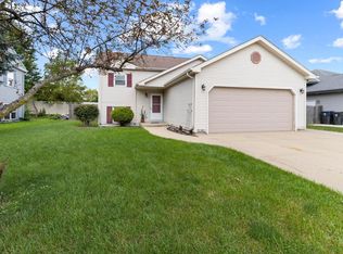 1144 Lombardi Way, Waukesha, WI 53186