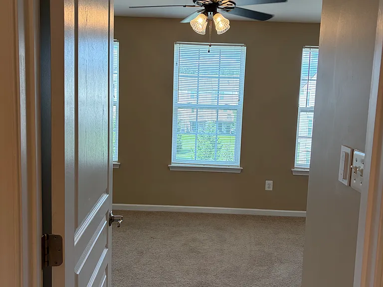23110 Foxglove Way — Photo 11
