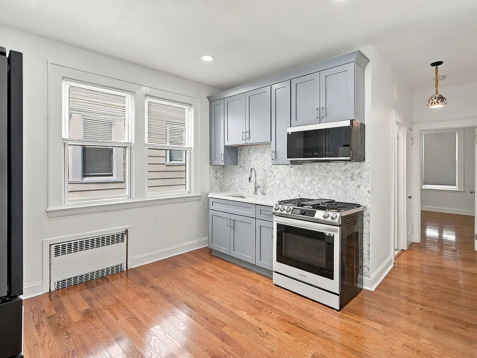 2 bed, $2,395 — Photo 3
