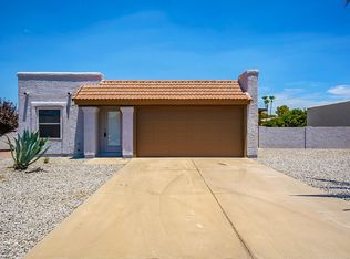 9206 E Citrus Ln N, Chandler, AZ 85248