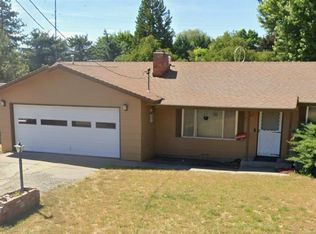 6241 Juniper Way, Klamath Falls, OR 97603
