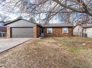 2422 S Independence St, Sapulpa, OK 74066
