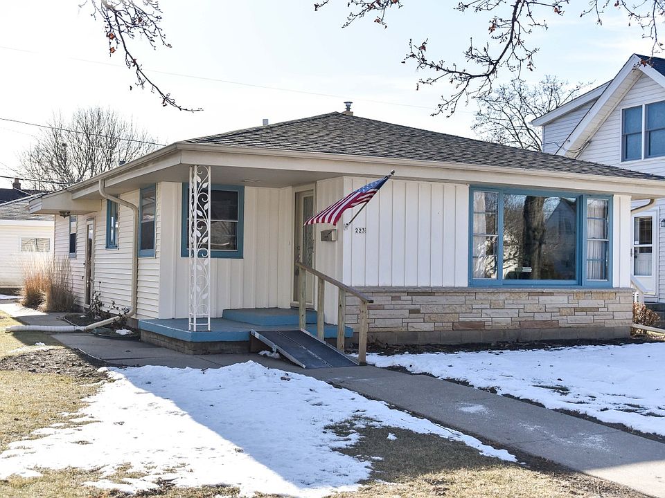 1st image of 223 Estberg Ave