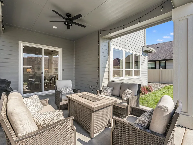 11673 Triloba St — Photo 57