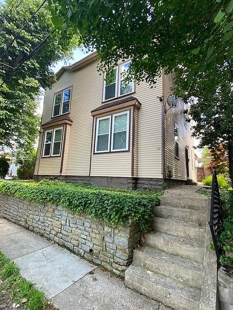 1st image of 215 Athey St #1