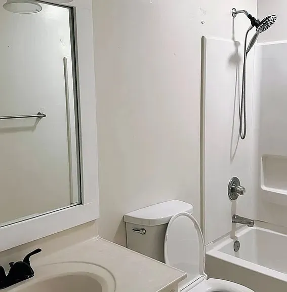 2226 Trailwood Valley Cir — Photo 9