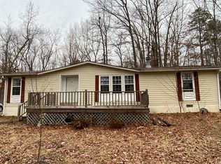 2510 Howardsville Tpke, Lyndhurst, VA 22952