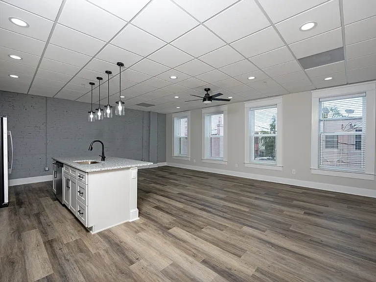 115 E Arden Mays Blvd #202 — Photo 5