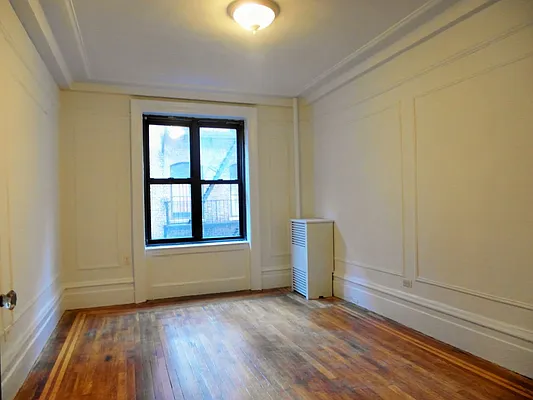 Rented by Citi Habitats | media 15