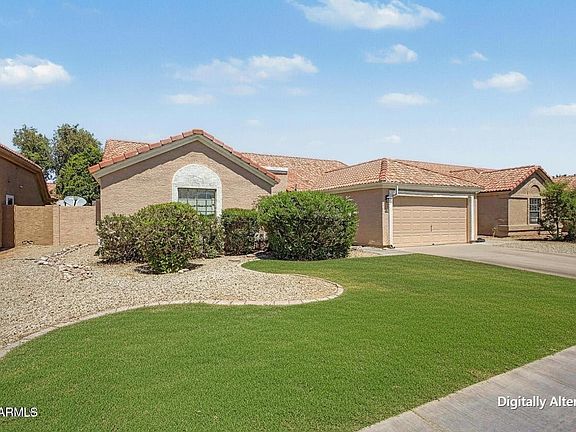 3rd image of 1238 E MINERAL Road
