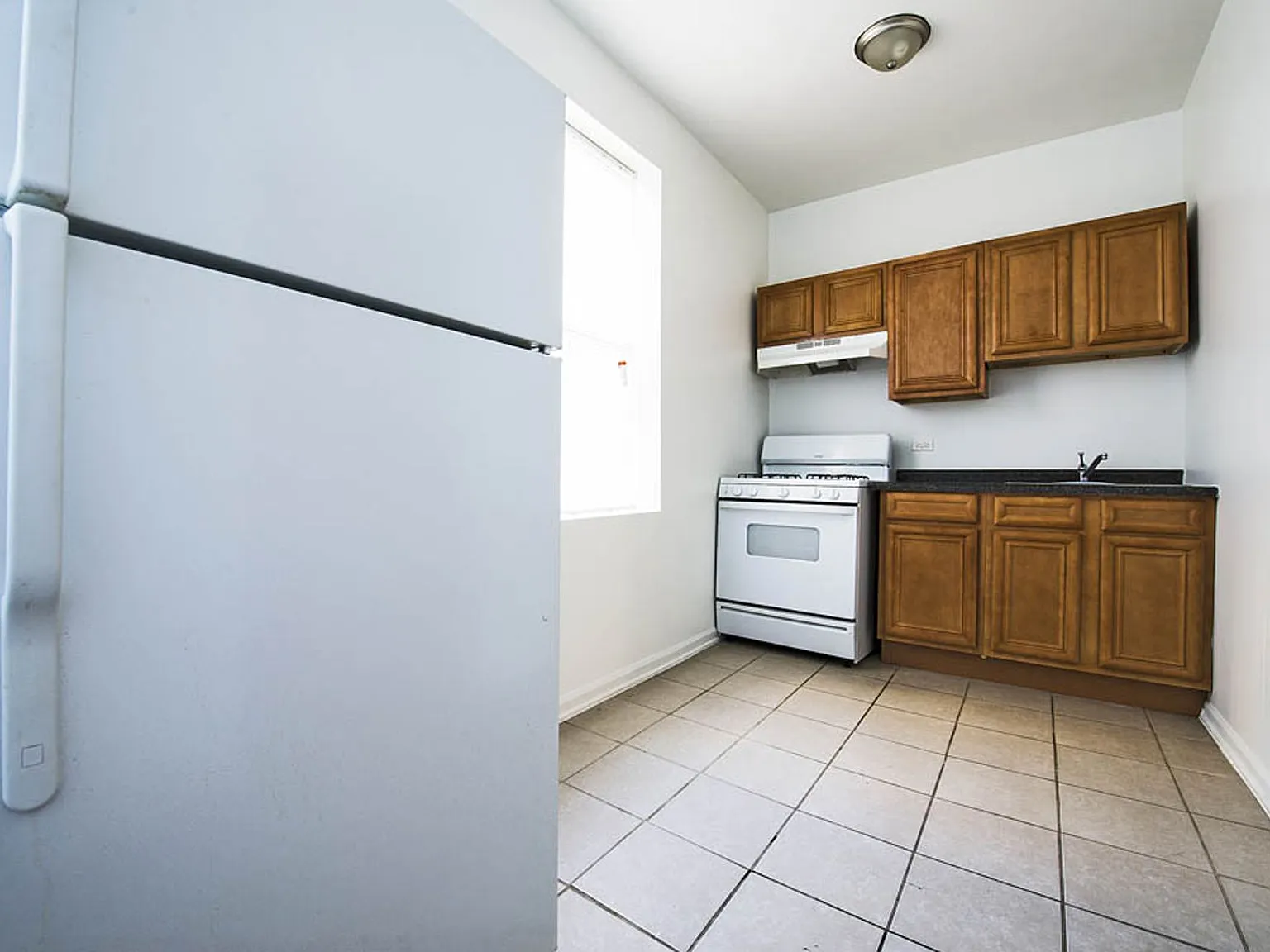 5314 W Washington — Photo 4