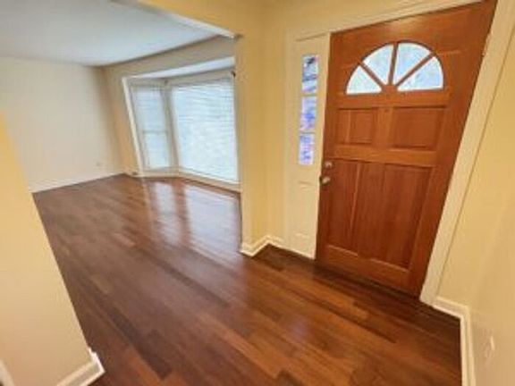2nd image of 602 Fairington Dr