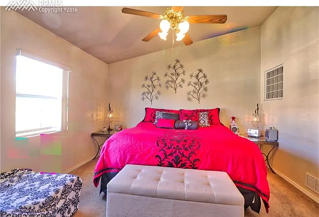 4774 Sand Mountain Point — Photo 7