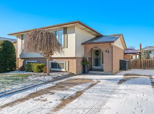 40 Crestcombe Rd, Saint Catharines, ON L2S 2J4