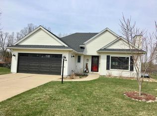 7871 Allison Dr, Almont, MI 48003