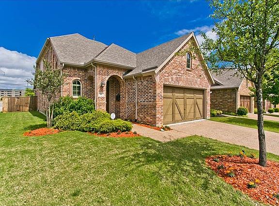 2nd image of 201 Vagon Castle Ln