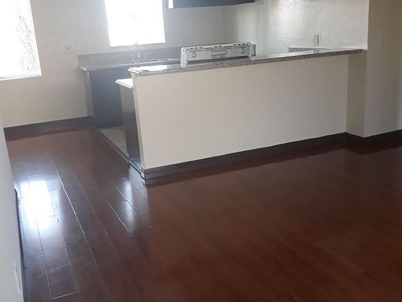 4th image of 2500 Edwards Ave APT A7