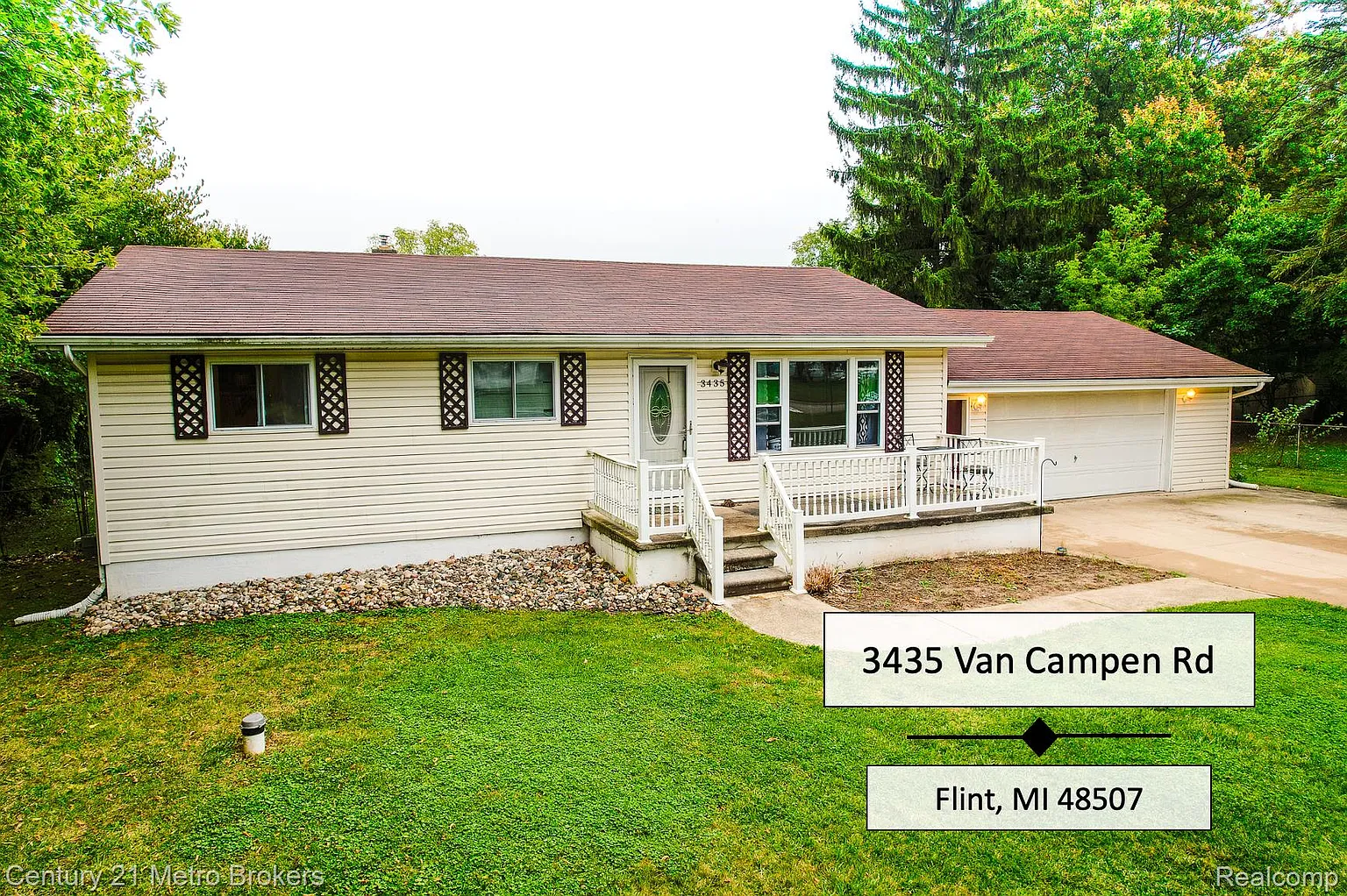 3435 Van Campen Rd photo 1