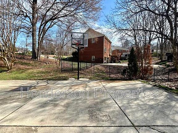 4th image of 332 Walnut Point Dr