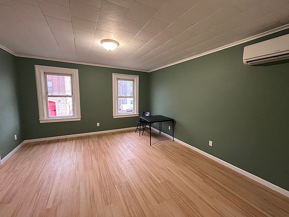 Living / Family Room